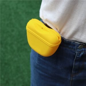 Portable Silicone Dog Snack & Training Bag with Magnetic Clip